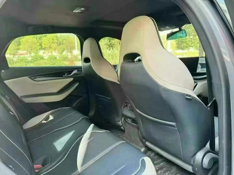 益阳21年比亚迪秦4