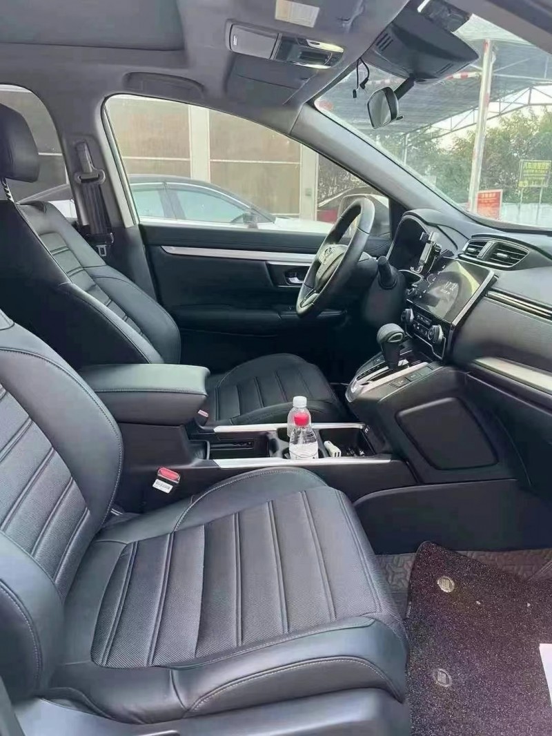 济宁22年本田CRV4