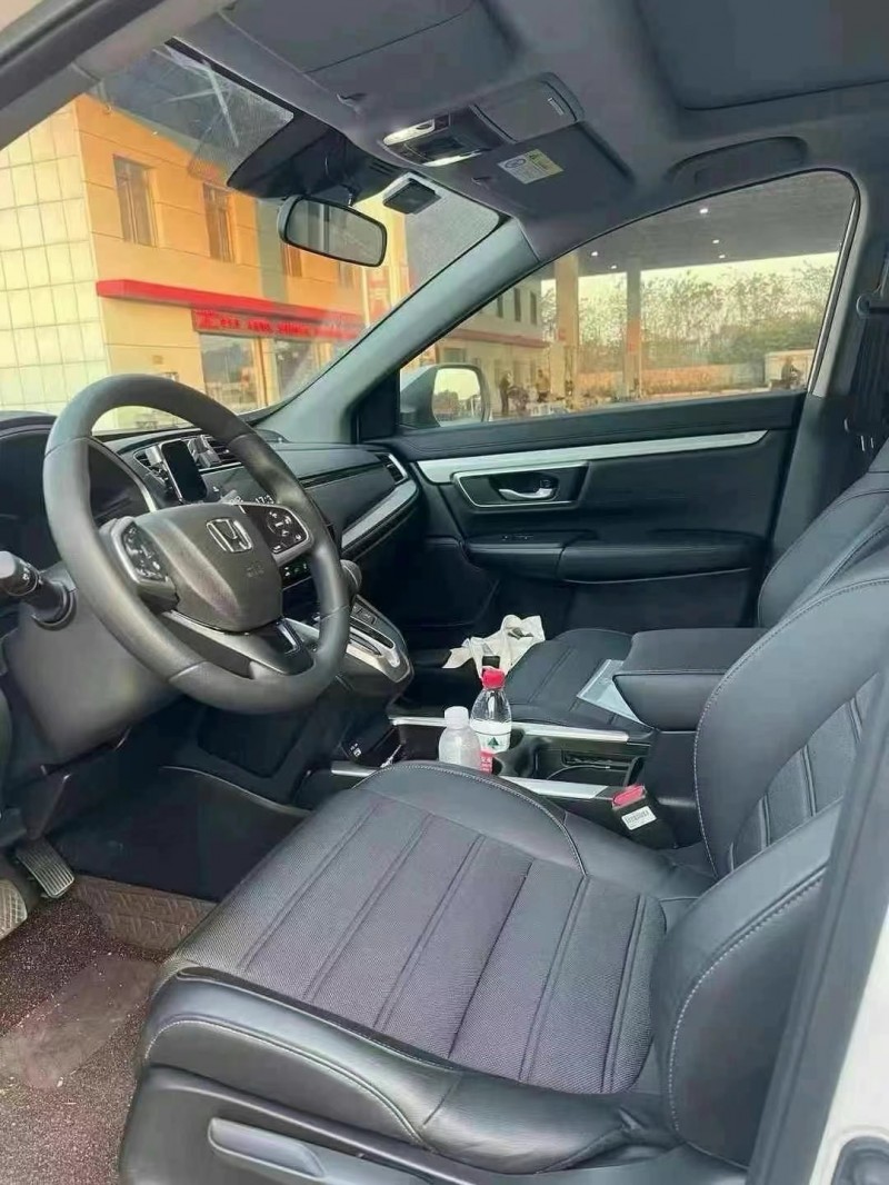 济宁22年本田CRV7