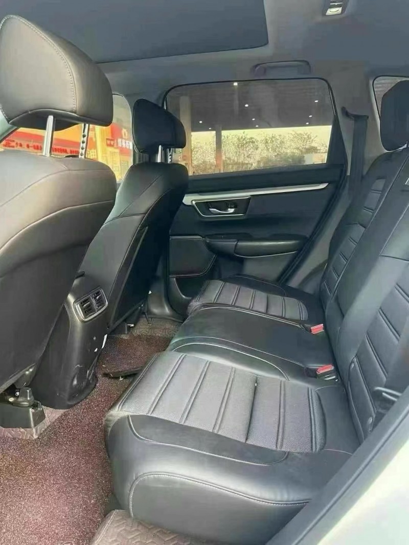 济宁22年本田CRV8