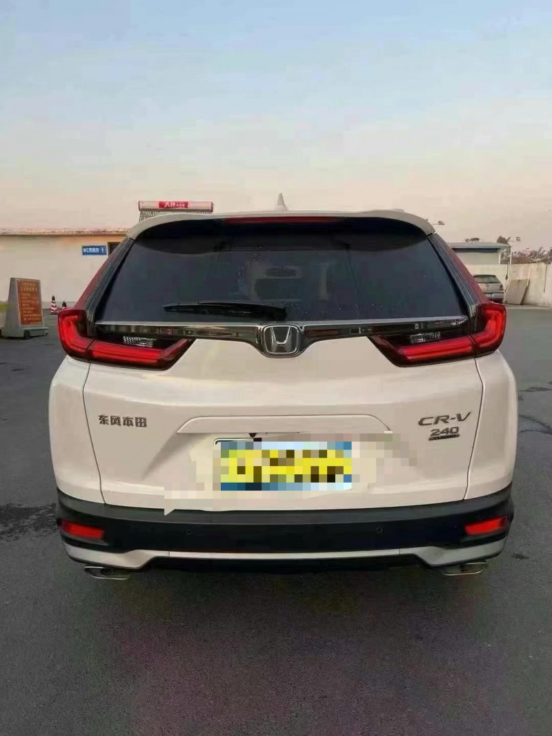 济宁22年本田CRV9