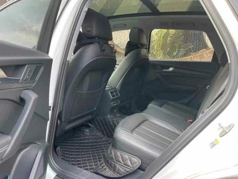 深圳20年奥迪Q55