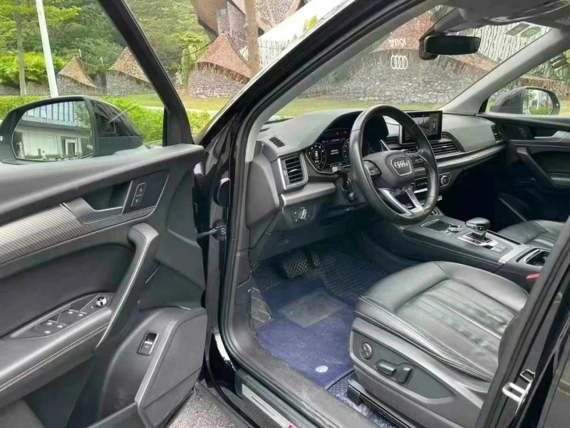 深圳20年奥迪Q54