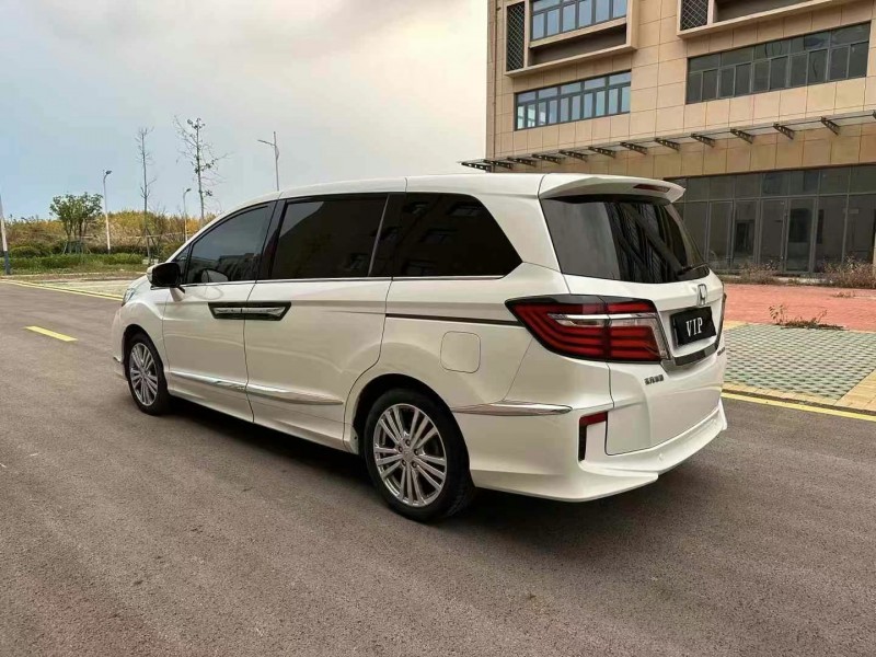 徐州20年本田艾力绅7