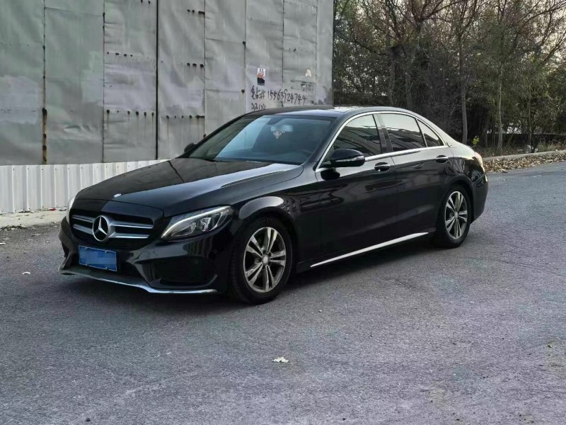 青岛16年奔驰C3
