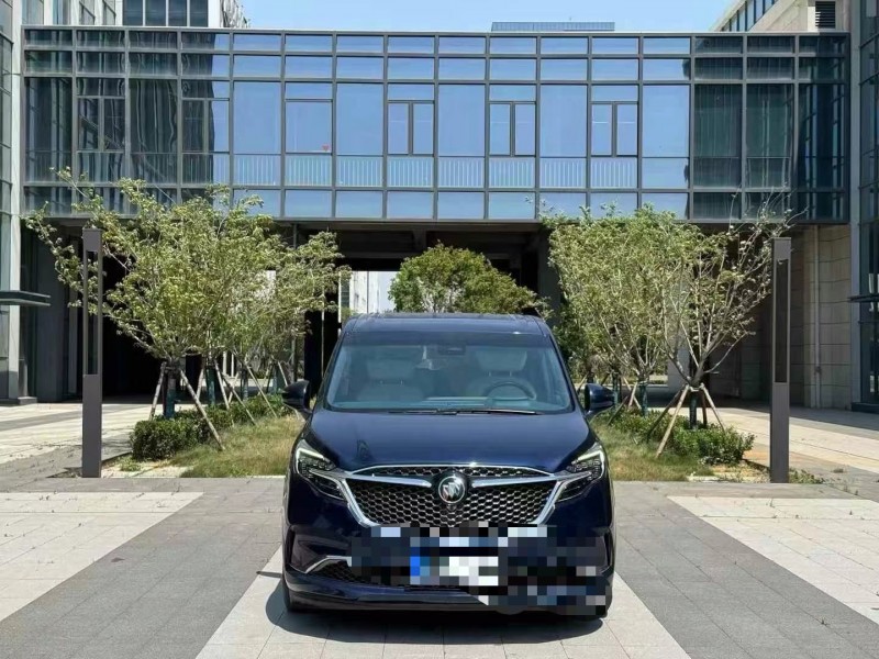 青岛21年别克GL81