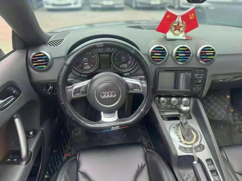 广州13年奥迪TT6