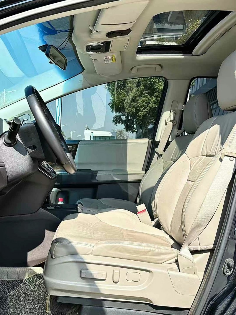 东莞18年本田奥德赛4