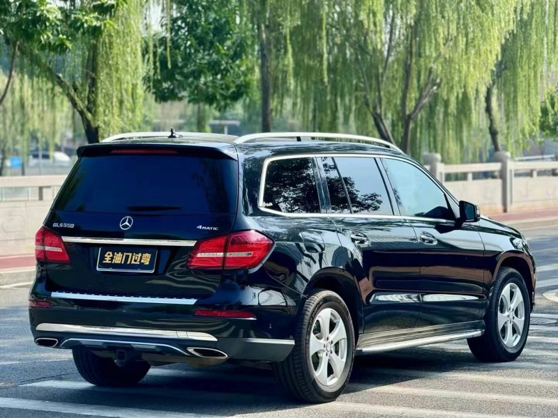 广州17年奔驰GLS4