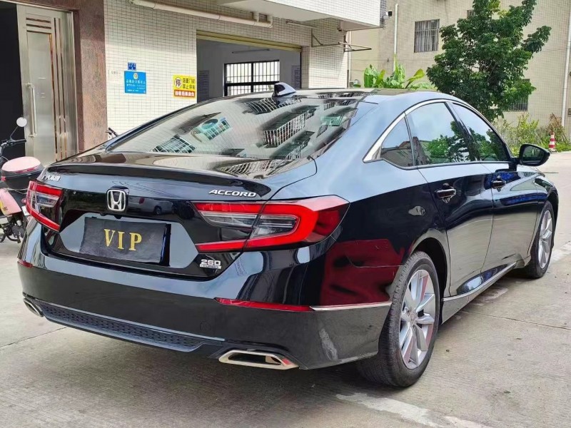 广州23年本田雅阁6