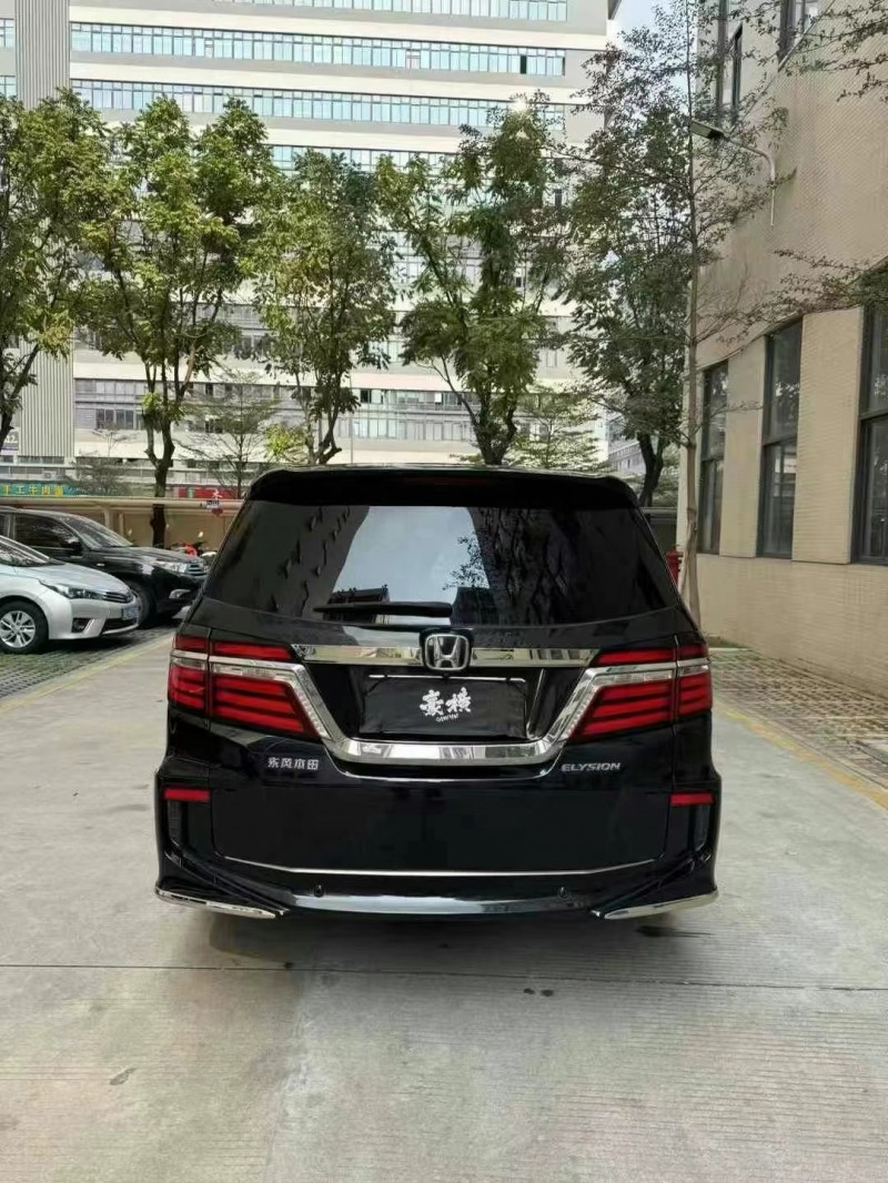 佛山19年本田艾力绅8