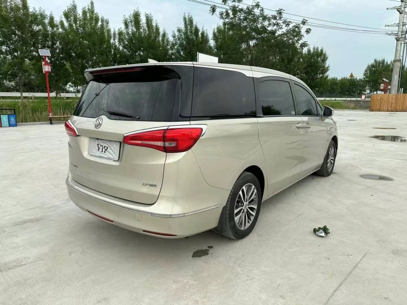 徐州17年别克GL88