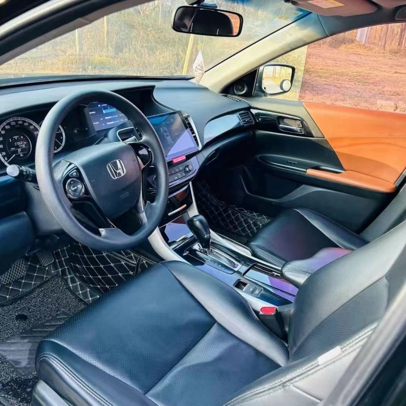 济宁18年本田雅阁3