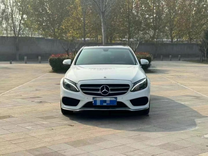 济宁18年奔驰C1