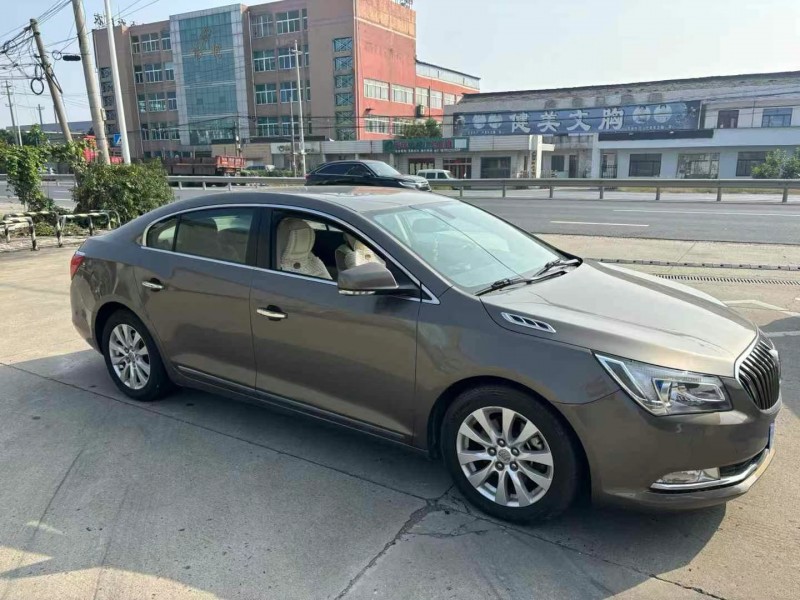 徐州14年别克君越3