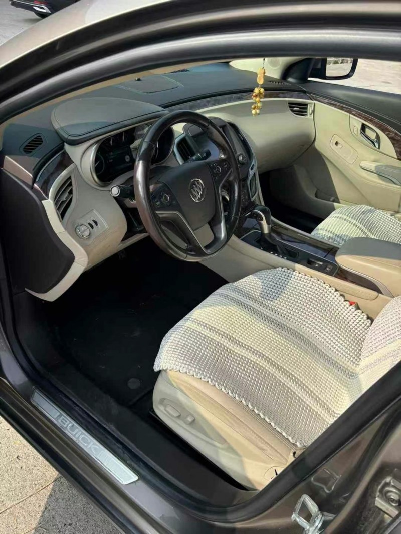 徐州14年别克君越4