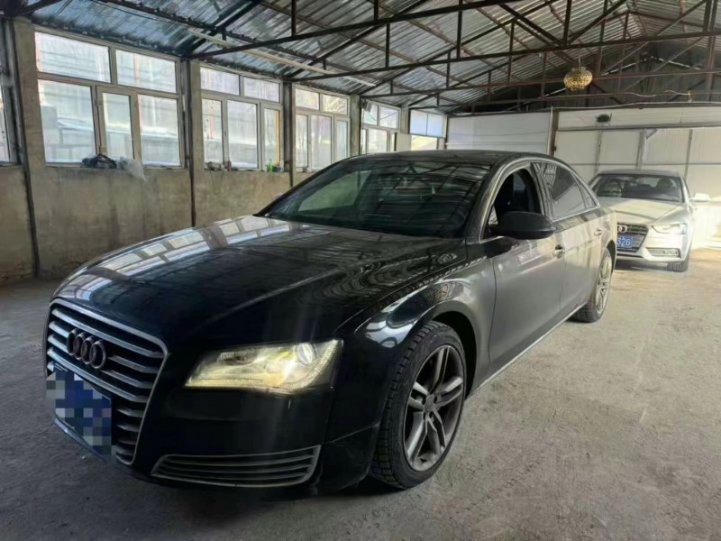 济宁14年奥迪A8L2