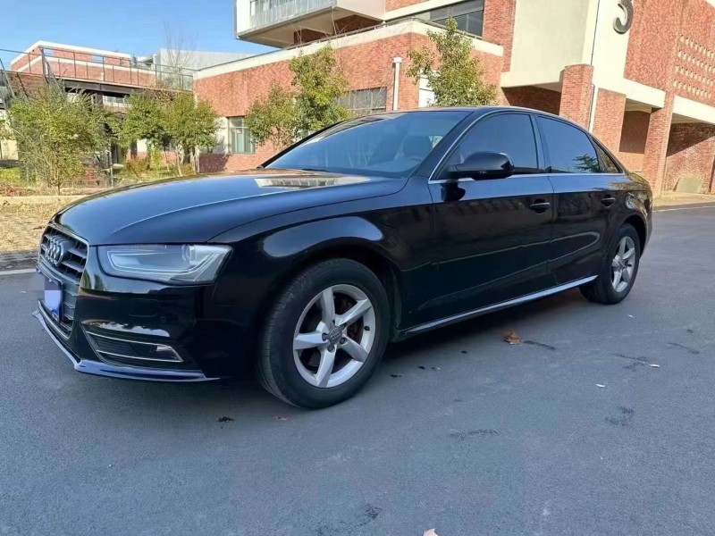 济宁14年奥迪A4L2