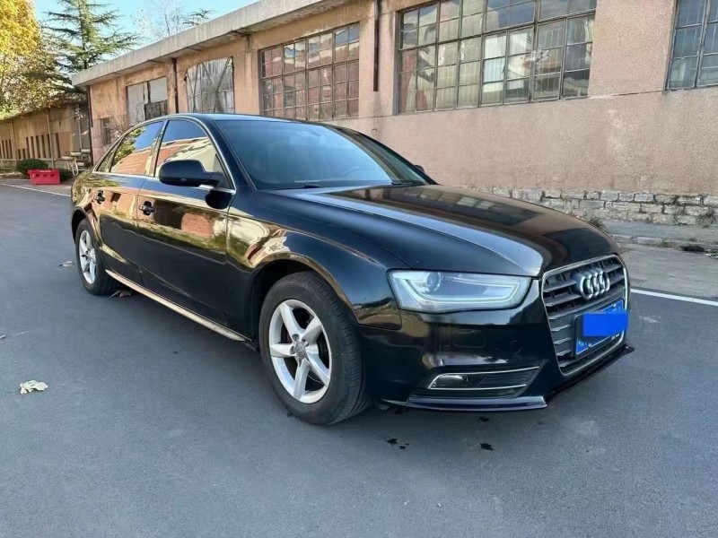 济宁14年奥迪A4L8