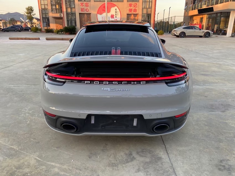 金華22年保時捷9116