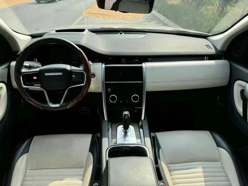 济宁21年路虎极光8