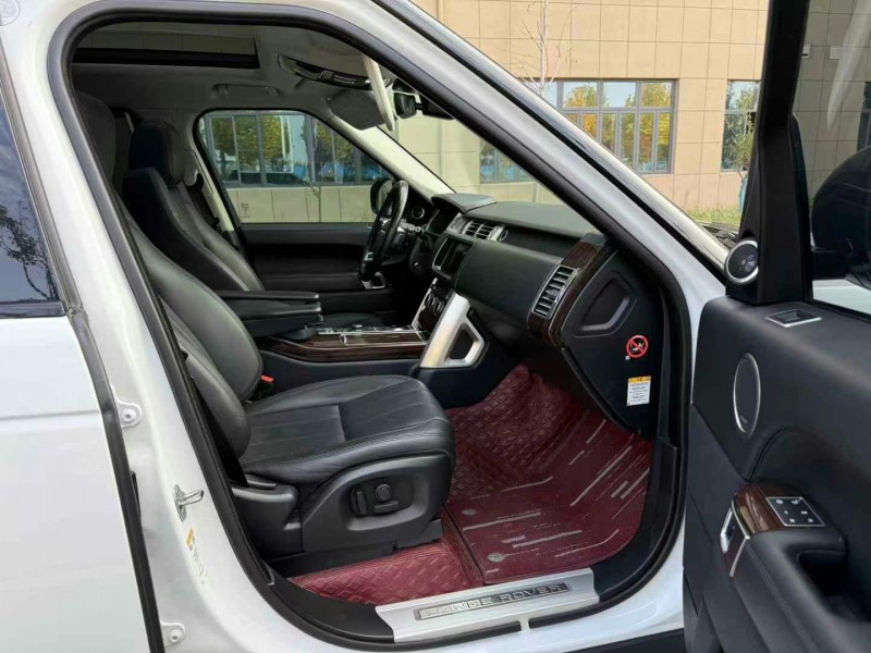 徐州19年路虎揽胜行政9