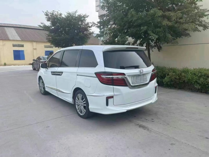 徐州18年本田艾力绅3