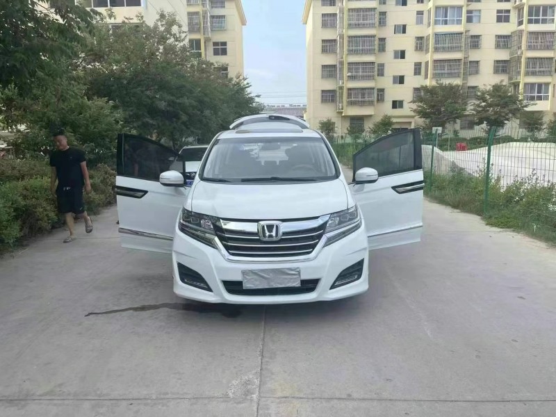 徐州18年本田艾力绅7