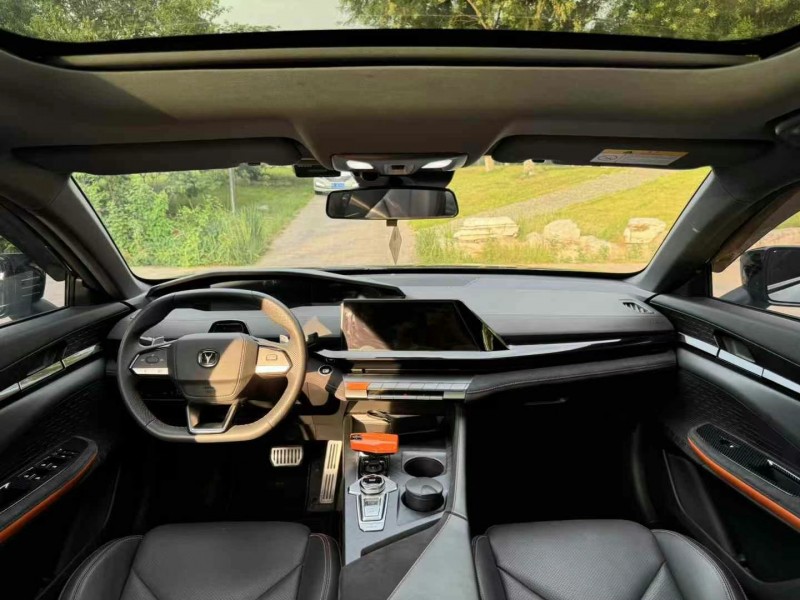 邢台22年长安汽车UNI-V5