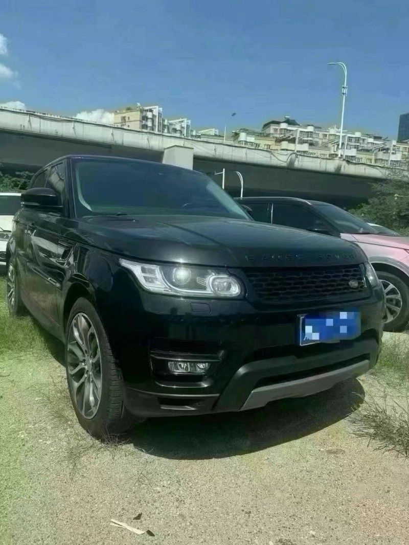 武汉19年路虎揽胜运动2