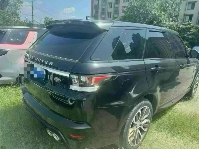 武汉19年路虎揽胜运动6