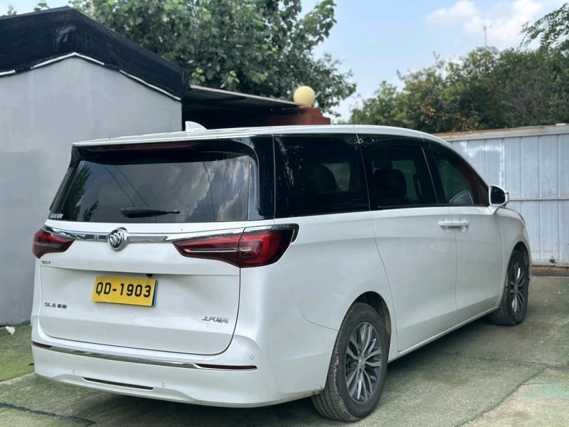 青岛21年别克GL87