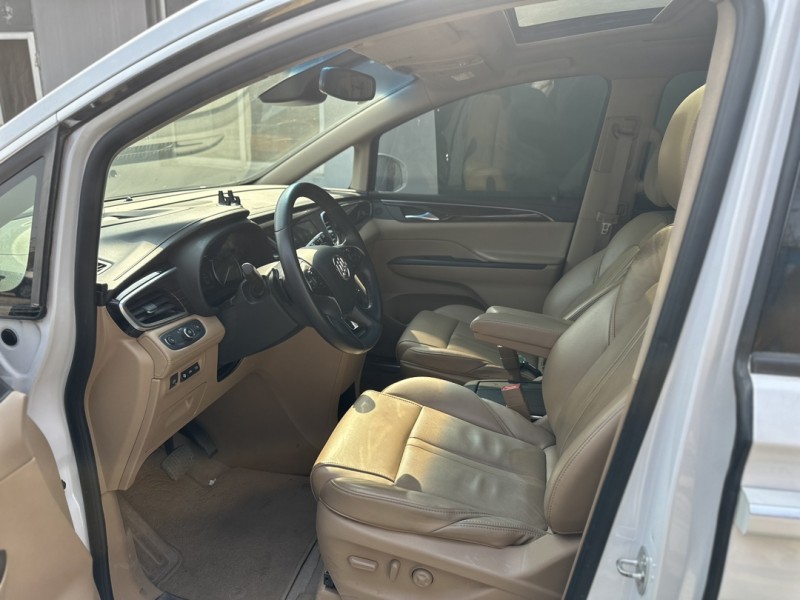 青岛21年别克GL84