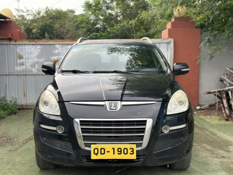 青岛12年纳智捷大7 SUV1