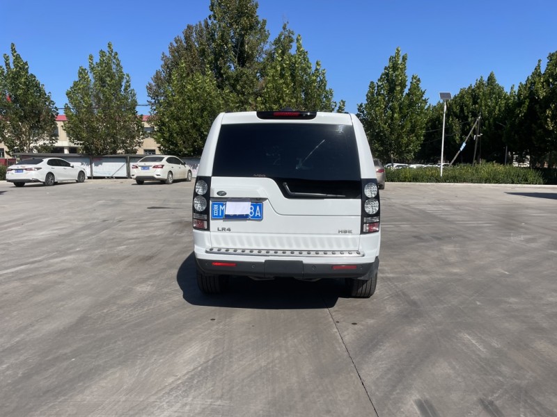 青岛15年路虎发现8