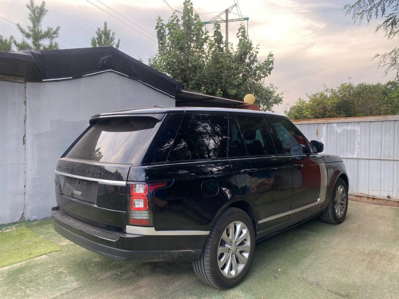 青岛15年路虎揽胜行政7