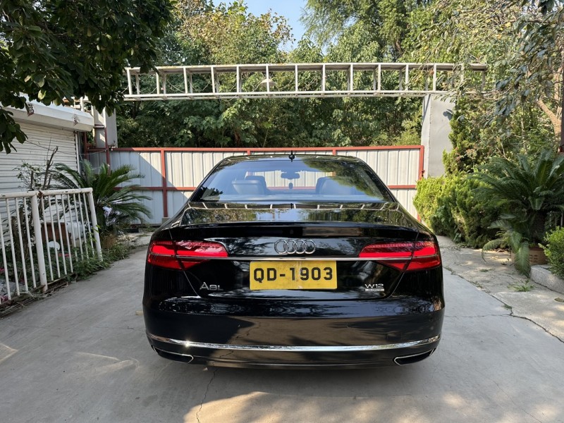青岛11年奥迪A8L8