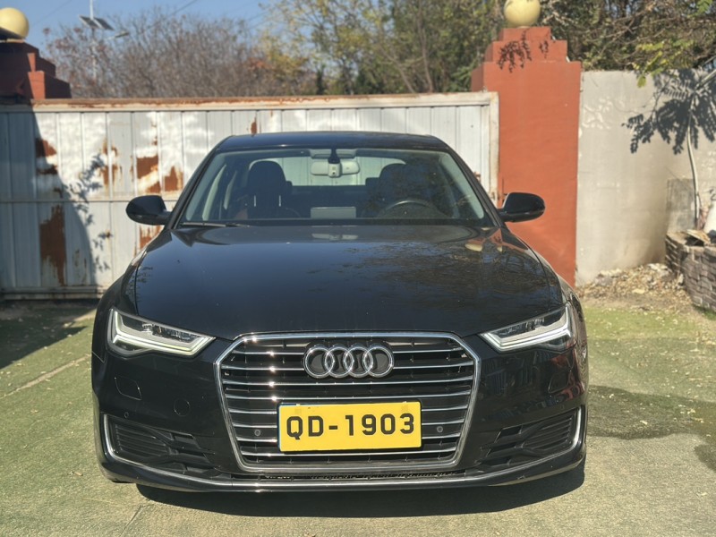 青岛17年奥迪A6L1