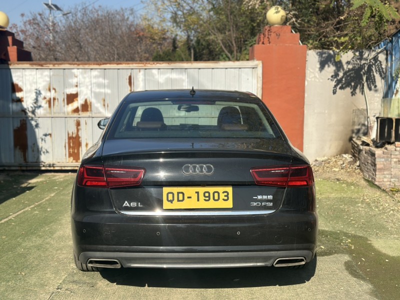 青岛17年奥迪A6L8