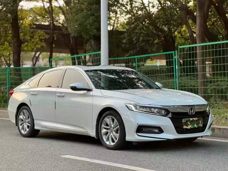 广州21年本田雅阁2