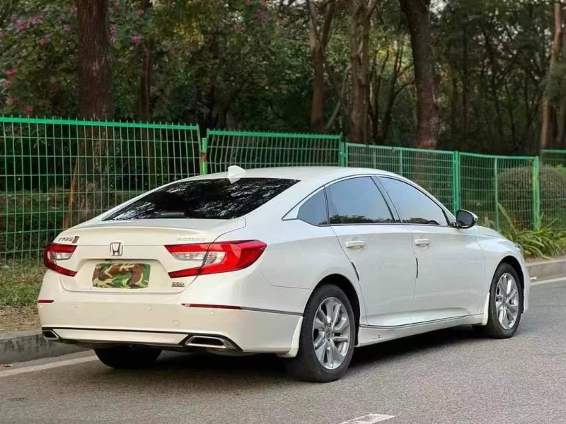 广州21年本田雅阁5