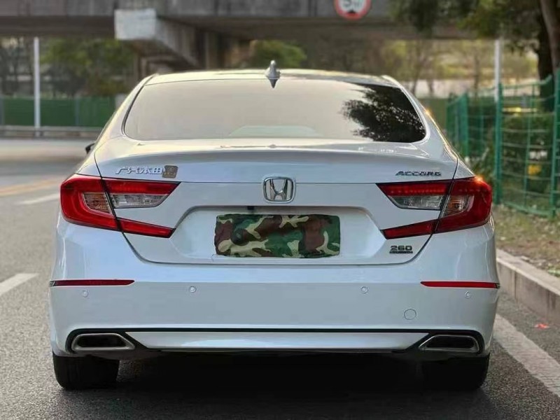 广州21年本田雅阁9