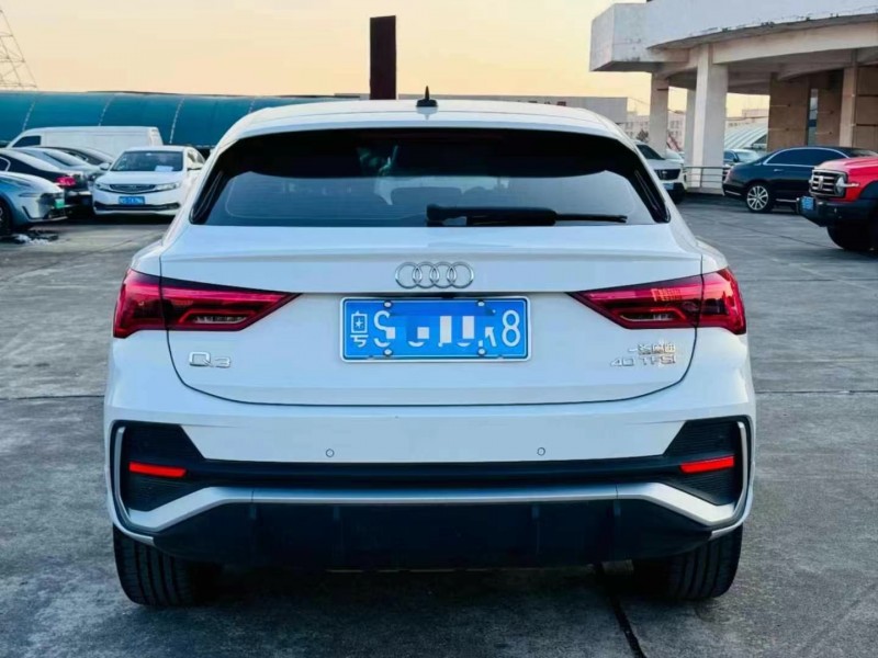 广州20年奥迪Q39