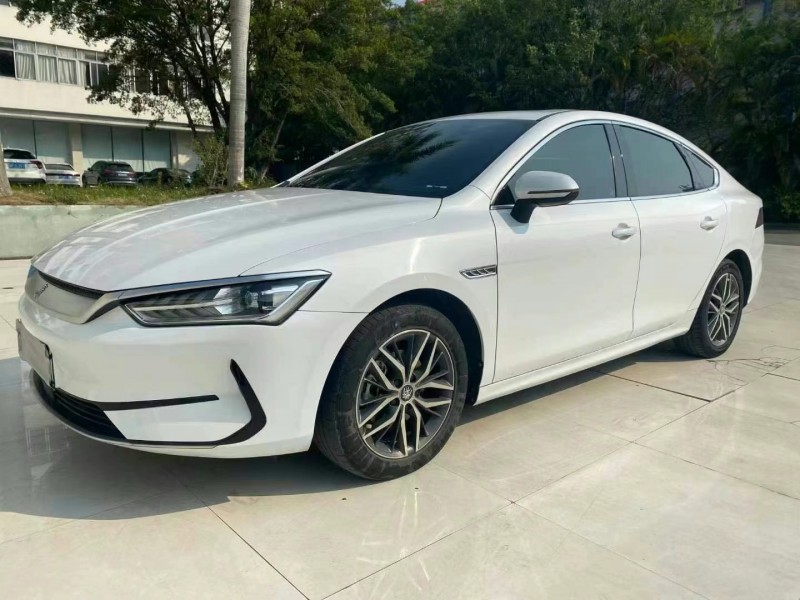 广州22年比亚迪秦3