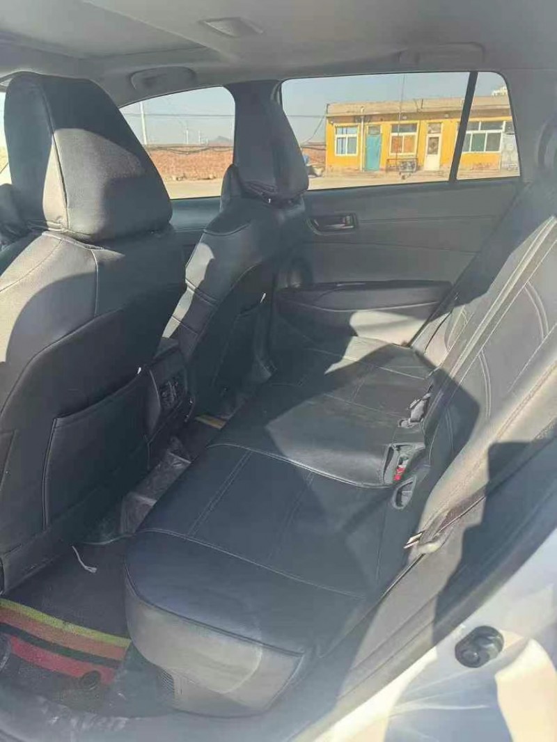 保定24年丰田卡罗拉5