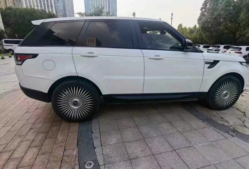 广州15年路虎揽胜运动8