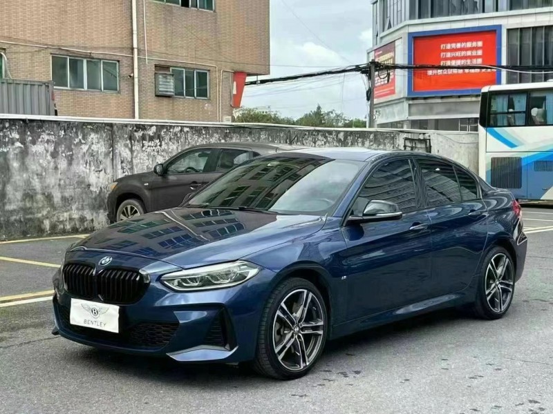 佛山21年宝马1系2