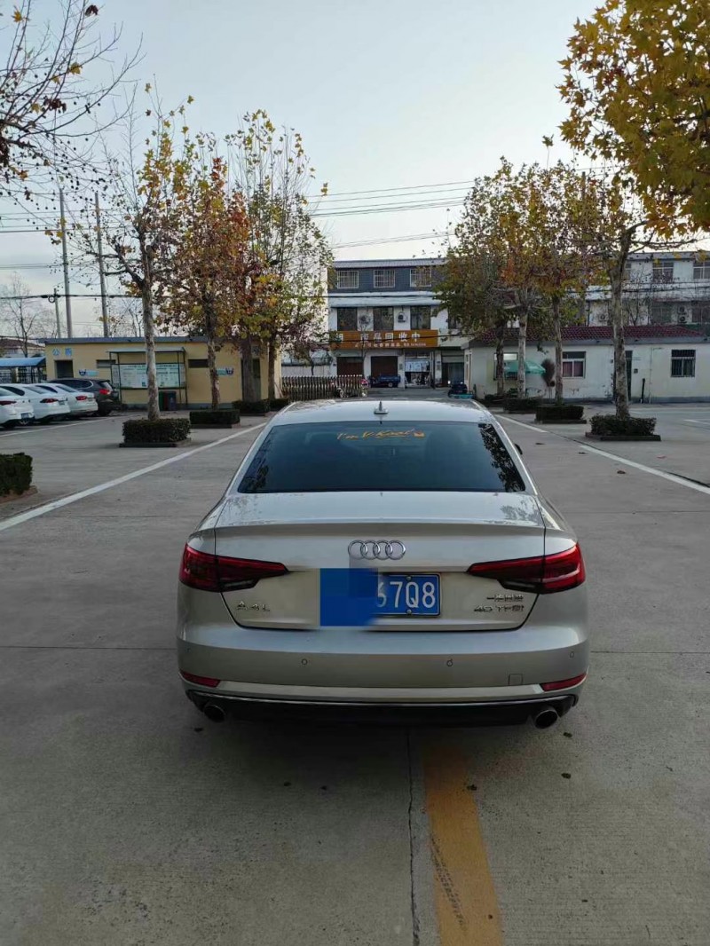 徐州18年奥迪A4L4