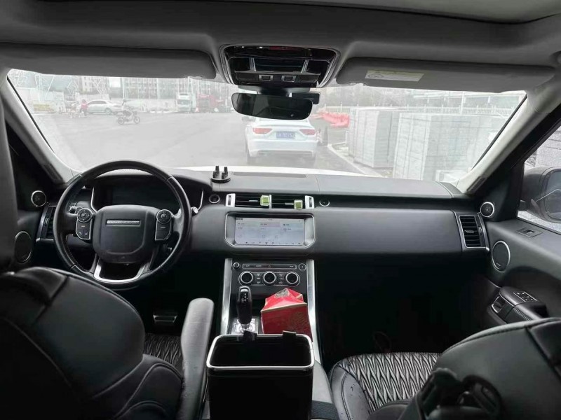 广州17年路虎揽胜运动4