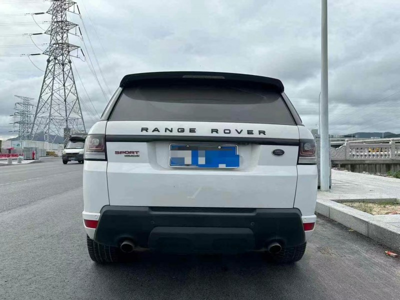 广州17年路虎揽胜运动9